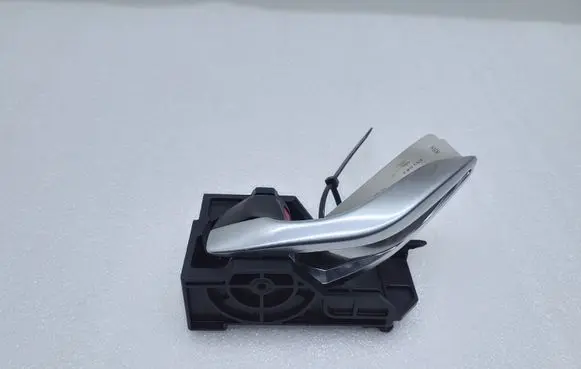 Mazda CX-3 Rear door interior handle T8315KD53