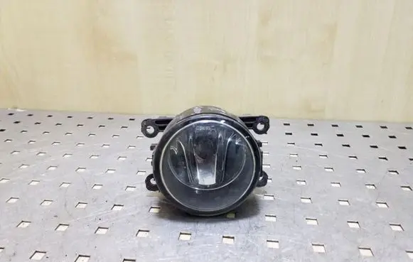 Ford Focus Front fog light 89210094 89204003