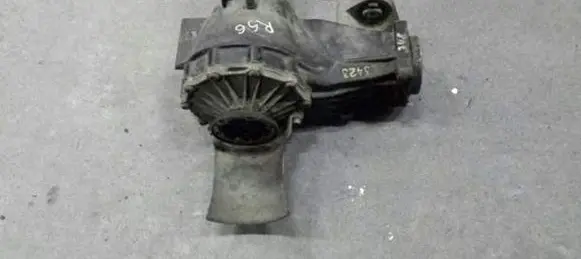 Audi A6 S6 C5 4B Rear differential 01R500044E