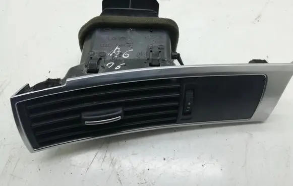 Audi A6 S6 C6 4F Dashboard air vent grill cover trim 4F1820901D