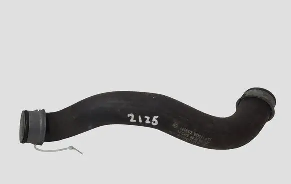 Mercedes-Benz E W212 Engine coolant pipe/hose A2045011582