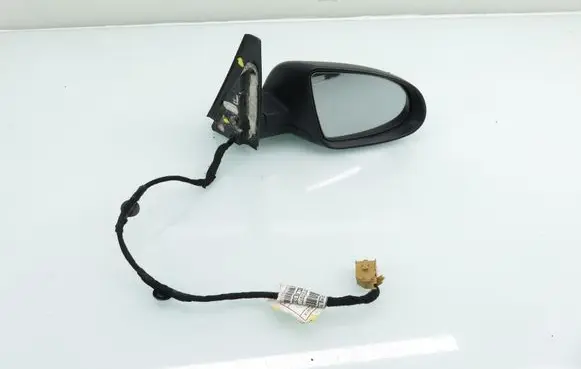 Audi A2 Front door electric wing mirror 