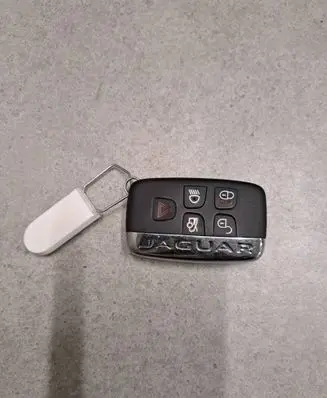 Jaguar XE Ignition key/card 
