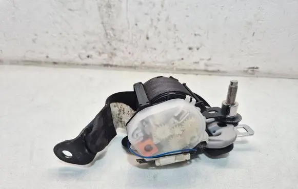 Honda CR-V Rear seatbelt A82850SWWG0W
