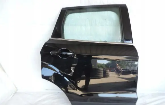 Ford Kuga II Rear door
