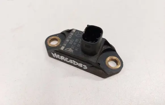 Mercedes-Benz CLS C219 ESP acceleration yaw rate sensor 0045423518 06W12