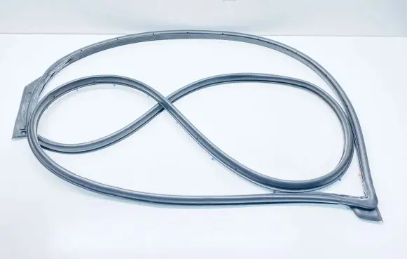 Hyundai i30 Rubber seal front door (on door) 82140A6000