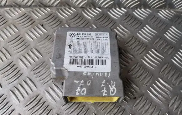 Audi Q7 4L Airbag control unit/module 4L0959655 4L0910655B 5WK43419