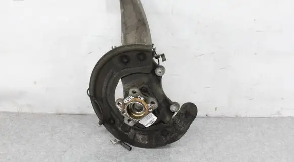 BMW 5 G30 G31 Front wheel hub 6884385 31206884385