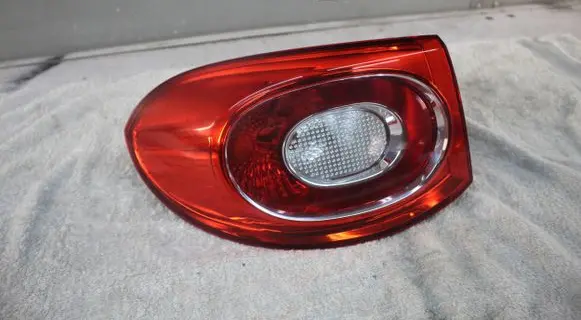 Volkswagen Tiguan Rear/tail lights 5N0945095H 00969101 062436
