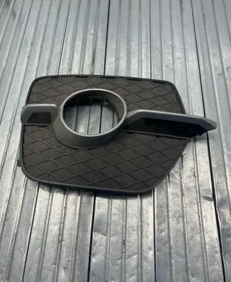 BMW X6 E71 Front bumper lower grill 7188384