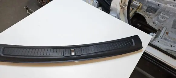 Jeep Grand Cherokee WL Trunk/boot sill cover protection 6XP27TRMAC 6XP27TRMA