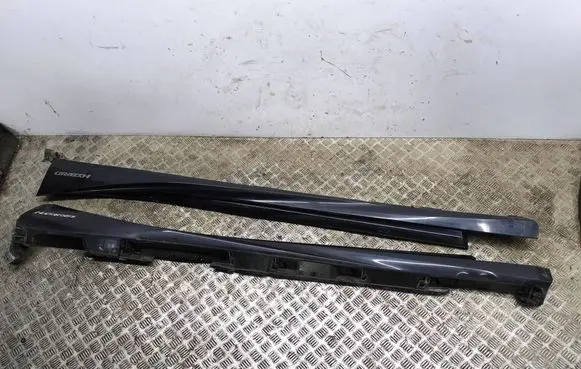 Lexus IS III XE30 Sill 7585253040 7585153040