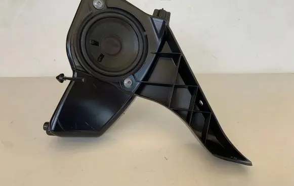 Audi A7 S7 4G High frequency speaker in the rear doors 4G8035244 4G8035402