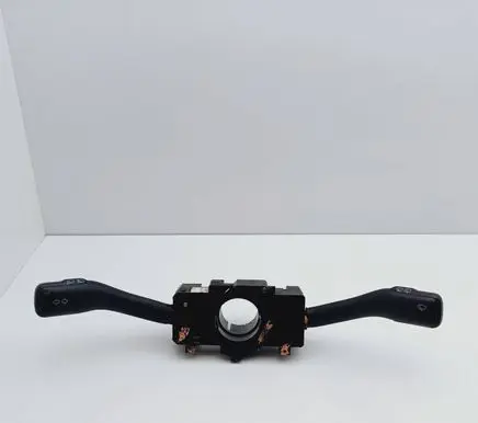 Audi A3 S3 8L Wiper turn signal indicator stalk/switch 8L0953513