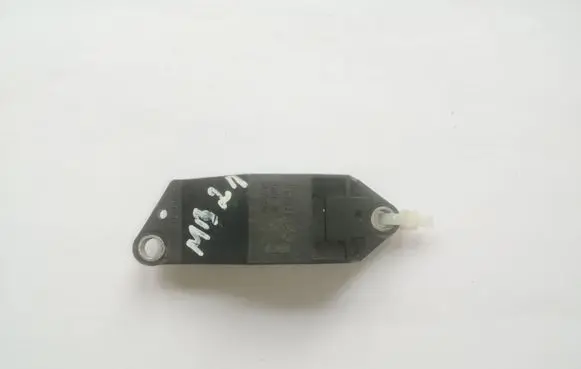Mercedes-Benz E W211 Airbag deployment crash/impact sensor A0018209326