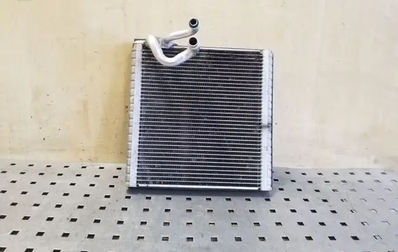 Nissan NV400 Air conditioning (A/C) radiator (interior) 