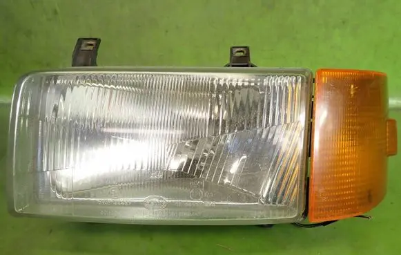 Volkswagen Transporter - Caravelle T4 Headlight/headlamp 701941009H