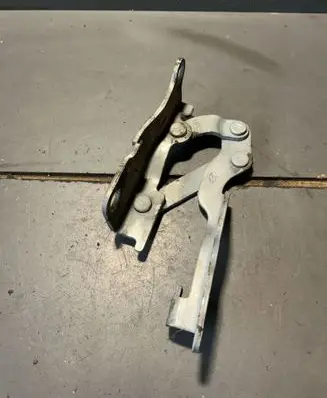 Hyundai Sonata Engine bonnet/hood hinges