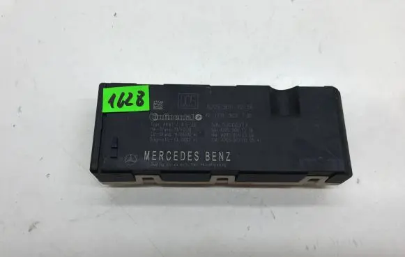 Mercedes-Benz C W205 Tailgate/trunk control unit/module A2059007218 03660973 A2059012008