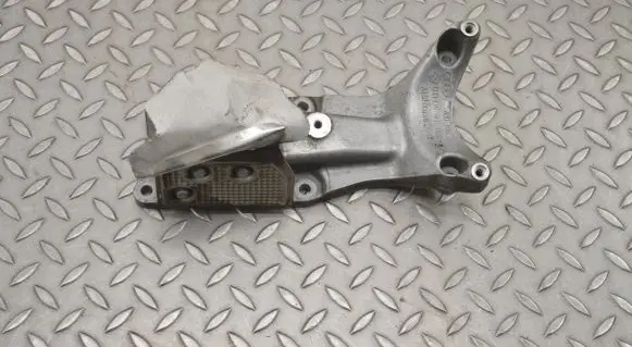 Audi A6 S6 C7 4G Engine mounting bracket 4G0199307H