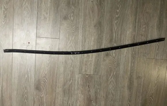 Citroen C4 II Side skirt rear trim 9833109180