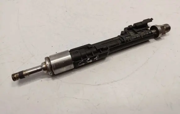 BMW X5 F15 Fuel injector 13537645956 13538627842