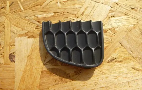 Jeep Renegade Tow hook cap/cover 735585028