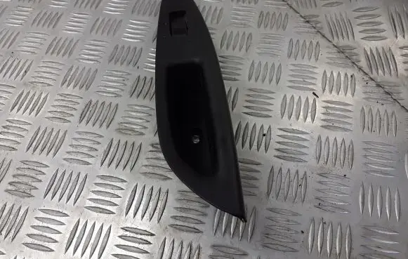 Mazda 6 Quarter vent window switch GJ6A-685L6