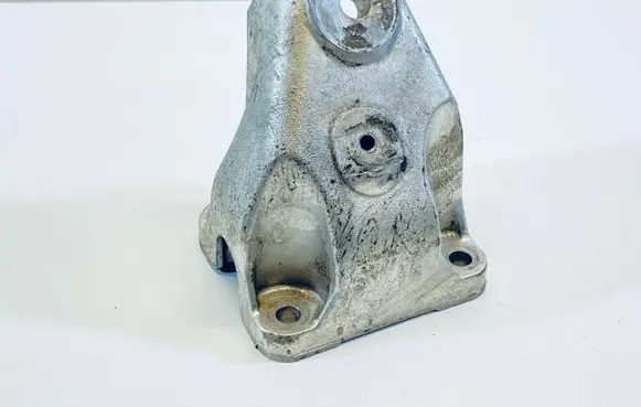 Volkswagen Phaeton Engine mounting bracket 3D0199308AK