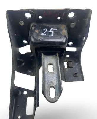 Citroen C4 Cactus Engine mount bracket 9801521580