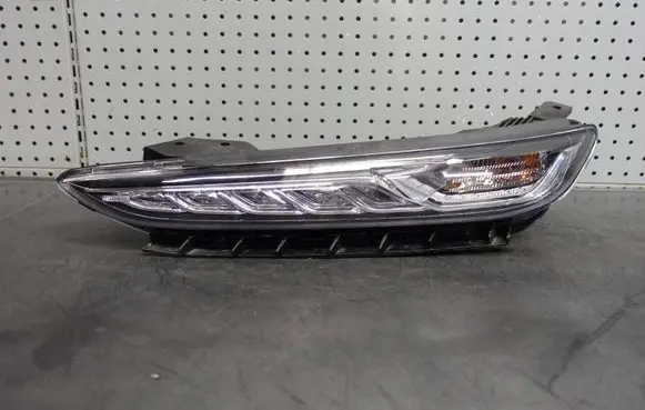 Hyundai Kona I LED Daytime headlight 92207-J9000