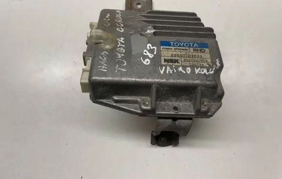 Toyota Corolla E120 E130 Power steering control unit/module 8965002020