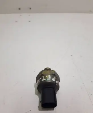 Mercedes-Benz C W203 Master brake cylinder