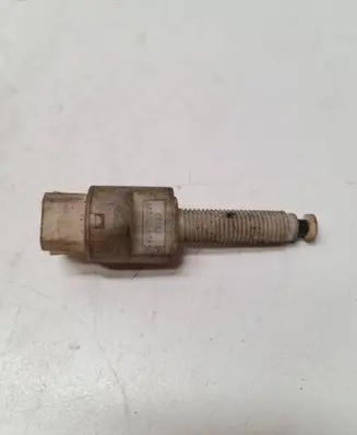 Audi A4 S4 B5 8D Brake pedal sensor switch 4A0945515A