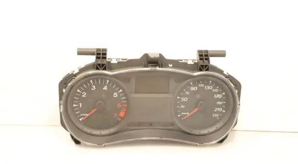 Renault Clio III Clock 