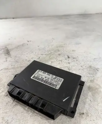 Mercedes-Benz E W211 Parking PDC control unit/module A0255457132 0263004025