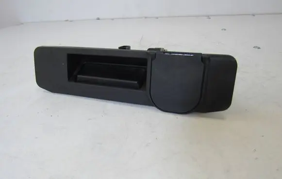 Mercedes-Benz ML W166 Tailgate handle with camera A1667500693