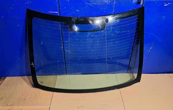 Volvo S80 Rear windscreen/windshield window E143R001057