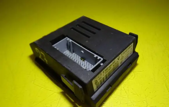 Renault Scenic I Air conditioner control unit module 9140010353 7700427696A