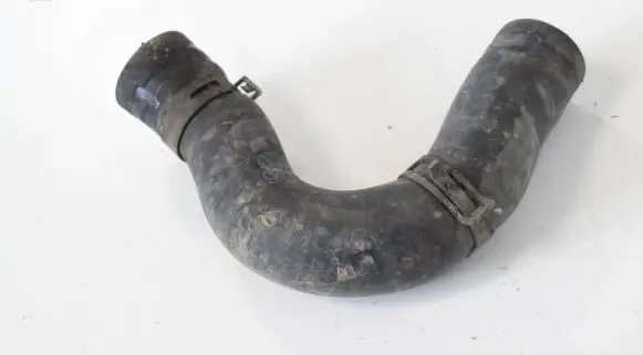 Subaru Legacy Engine coolant pipe/hose