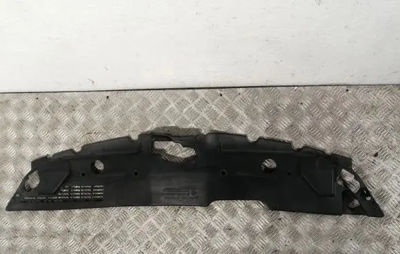 Radiator trim
