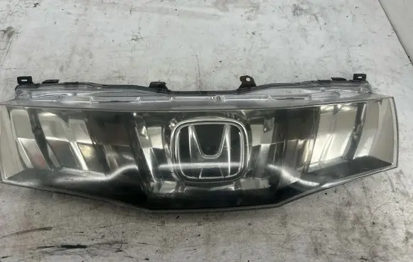 Honda Civic Front bumper upper radiator grill 0315203010