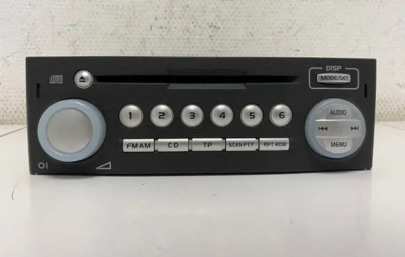 Mitsubishi Colt Radio/CD/DVD/GPS head unit MR587702HA