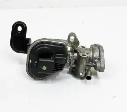 Ford F150 EGR valve JT4E90475A