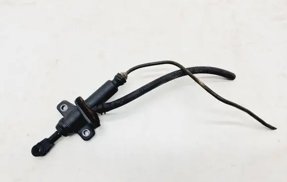 Saab 9-3 Ver1 Clutch slave cylinder 