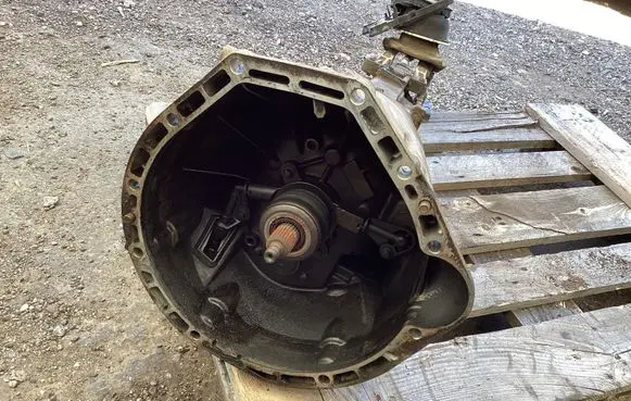 Mercedes-Benz C W203 Manual 6 speed gearbox 2032602701
