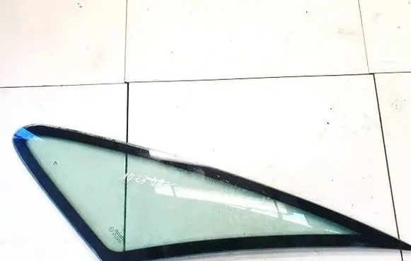 Citroen Xsara Picasso Front triangle window/glass DOT249AS2M27