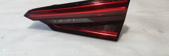 Rear/tail lights
