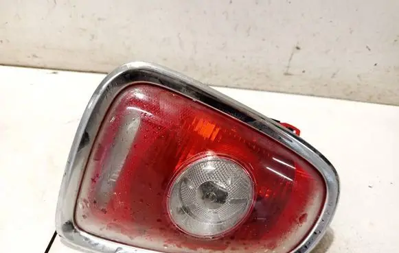 Rear/tail lights